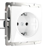 Розетка с заземлением и шторками белая W1171101