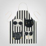 Фартук Cats & Friends черно-белого цвета с кошкой в полоску 55*68 см 00330