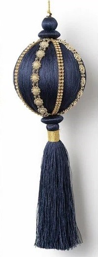 Синий шар с узором и кисточкой 28 см 15230