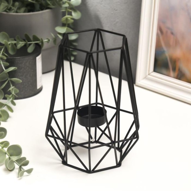 Подсвечник "Геометрия" 5383734 чёрный 17х12,5х14 см металл на 1 свечу