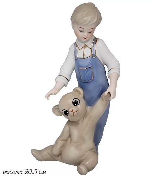Статуэтка "Мальчик с мишкой" 207-068 20,5см фарфор