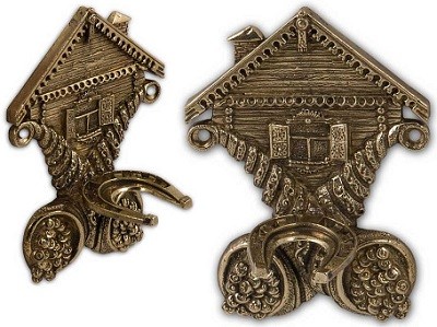 Крючок для обувного рожка "Дом" латунь КРО-11дом