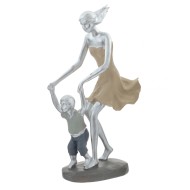 Фигурка декоративная "Девушка с ребенком", L14 W9 H26 см 756182