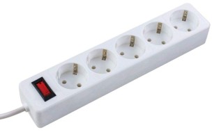 Сетевой фильтр КОСМОС ПВС 3х0.75 5 роз. 1.8 м 10А белый, земля, выкл. 622653