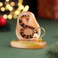 Сувенир "Стабильности везде и во всём! 2025", с колокольчиком, селенит, 6х6х4,5 см 10583737