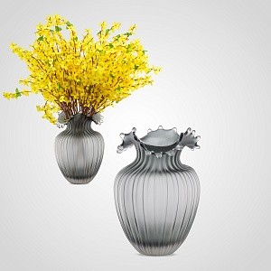 Матовая серая ваза из плотного стекла М 31462