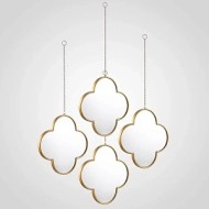 Настенное интерьерное зеркало АВАНГАРД клевер золотистого цвета 00658