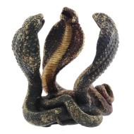 Подсвечник "Три змеи", D свечи 4 см, L11 W11 H11 см 813223