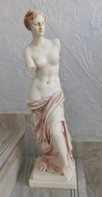 Статуя Афродита №25 С16 патина код 13209