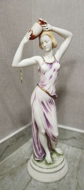 Статуя девушки с кувшином №33 С15 патина код 13237