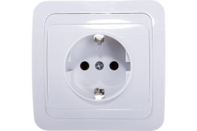 Розетка Валери 1-м,с/з белая В0028